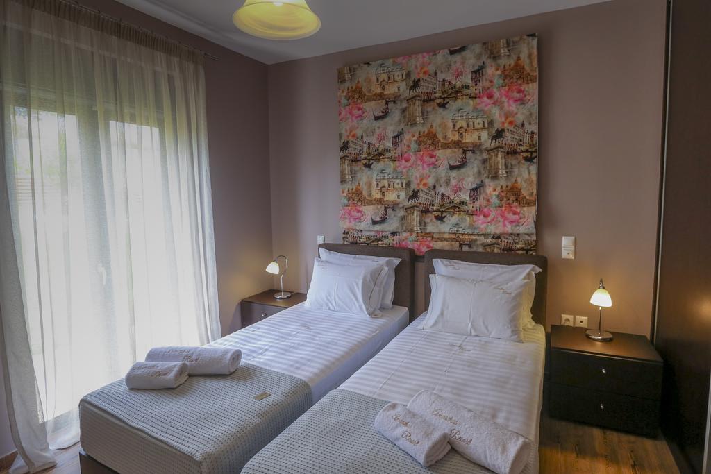 Mantzavináta Ameadros Resort מראה חיצוני תמונה