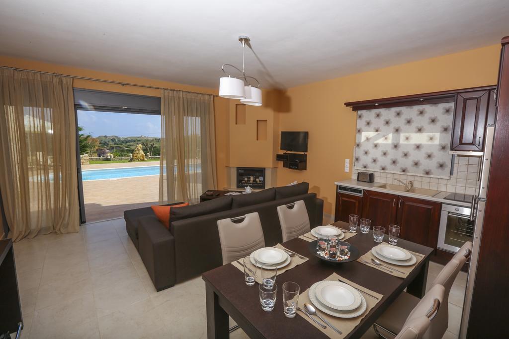 Mantzavináta Ameadros Resort מראה חיצוני תמונה