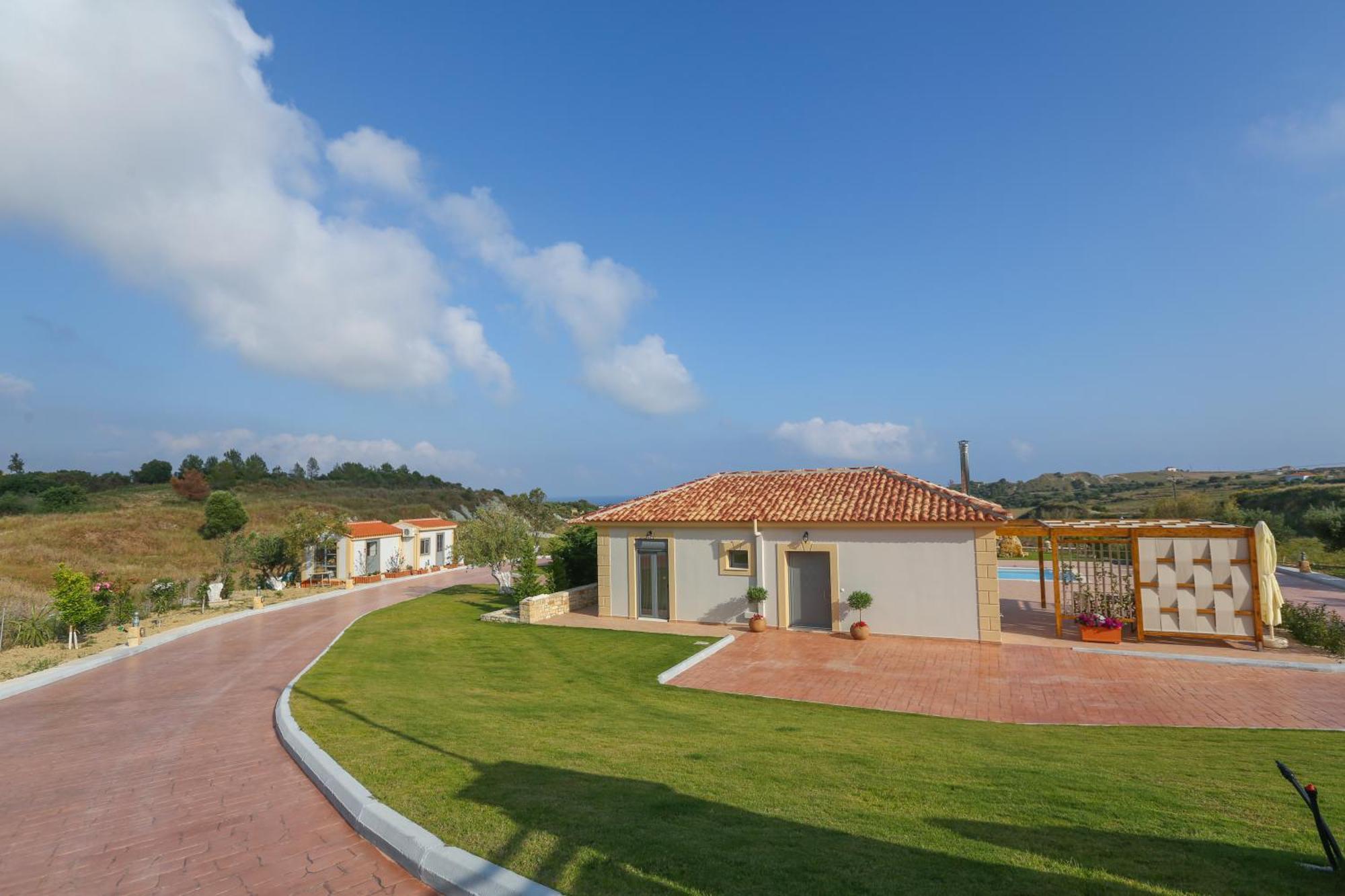 Mantzavináta Ameadros Resort מראה חיצוני תמונה